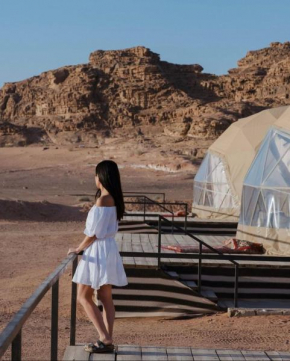 RUM EVA lUXURY CAMP